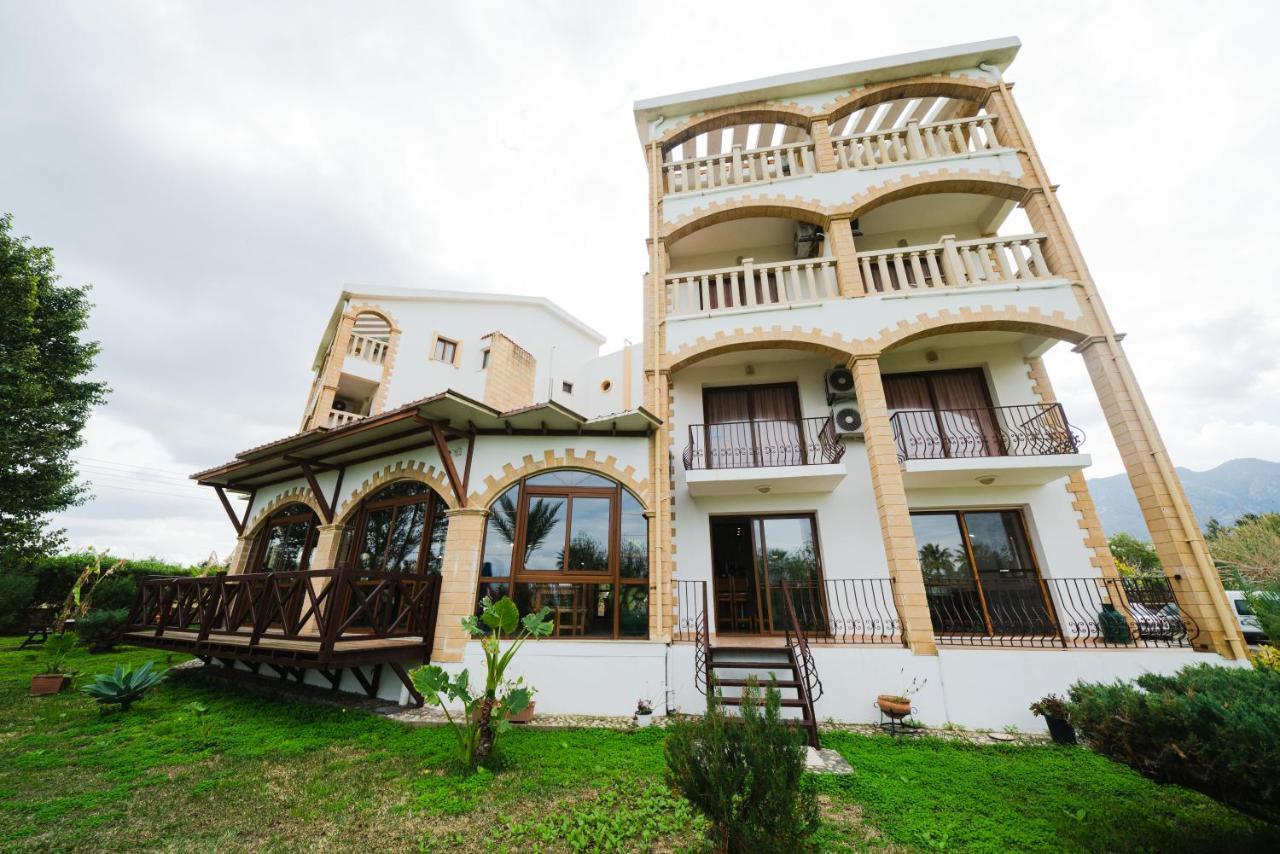 Topset Hotel Agios Georgios  المظهر الخارجي الصورة